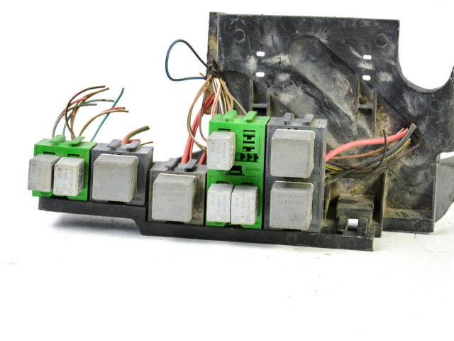 Pojistková skříňka A6385454240 Mercedes-Benz Vito Viano W638 1996