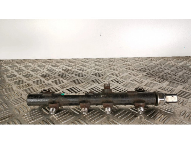 Топливная рампа A6640700295 SsangYong Actyon 2.0