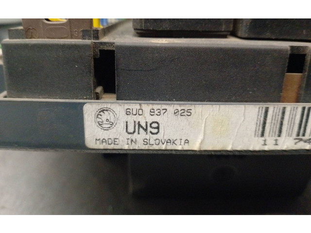 Pojistková skříňka Řídící jednotka BSM 6U0937025 Skoda Felicia II 2000