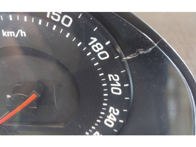 Панель приборов 3U0920811A Skoda Superb B5 (3U)