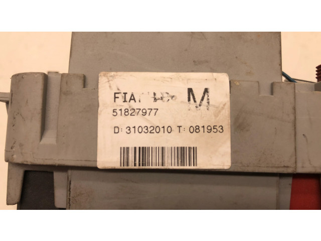   Pojistková skříňka 31032010, 081953   Fiat Punto (199) 2010