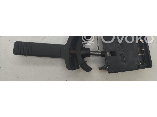 Ручка стеклоочистителей 7701349418   Renault Super R5