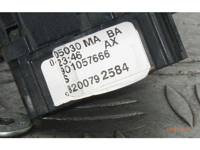 Переключатель дворников 8200792584 Dacia Logan I