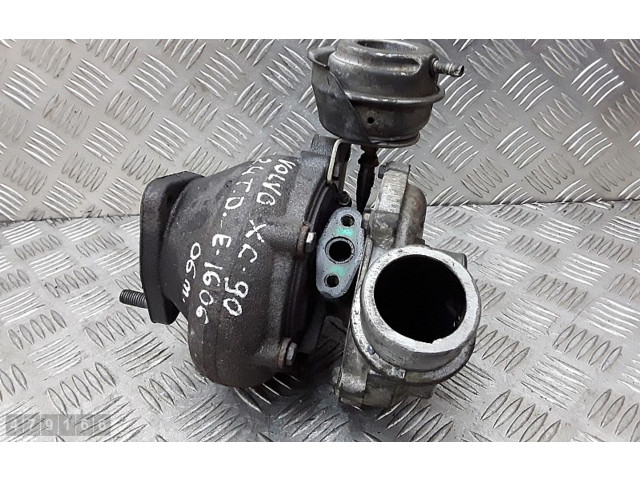  Турбина Volvo XC90  8689592         