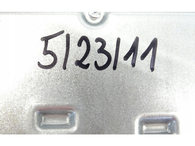 Antenos valdymo blokas 8J0035223B   Audi TT TTS Mk2