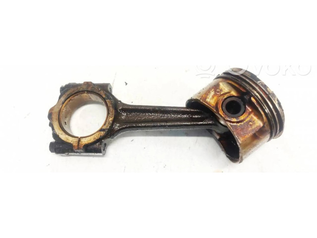 Píst 46472073, E737 Fiat Punto (188) pro benzínový motor 1.2