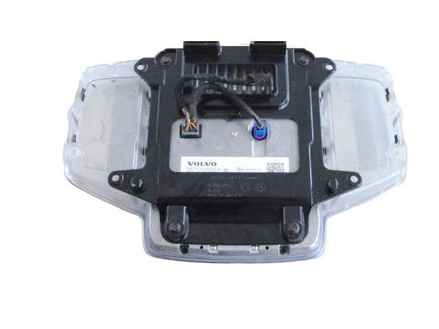 Дисплей    31466781   Volvo XC90