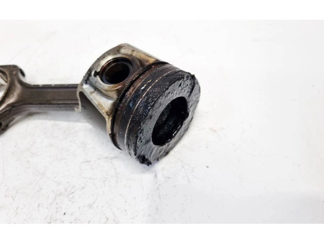 Píst    Fiat Punto (188)     