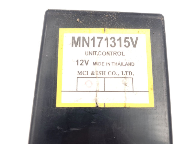 Řídící jednotka MN171315V Mitsubishi L200 2004