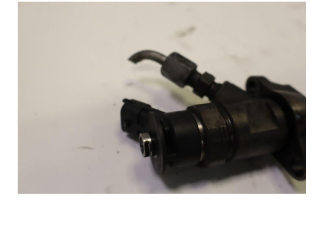 Vstřikovač 0445110297 Peugeot 5008 9HZ