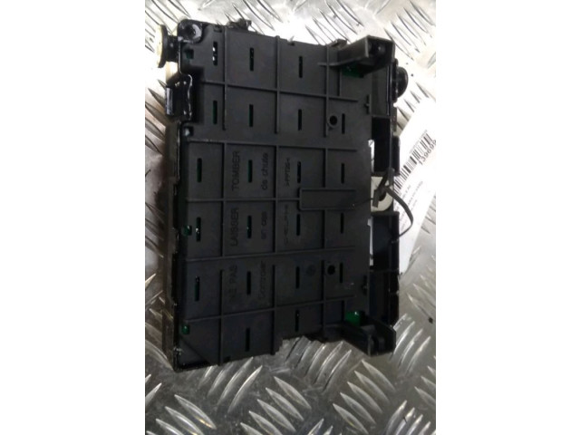 Блок предохранителей Citroen Xsara Picasso