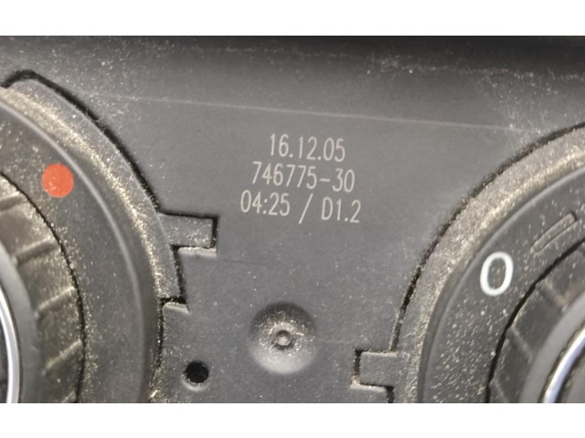Блок управления климат-контролем 74677530   Volkswagen PASSAT