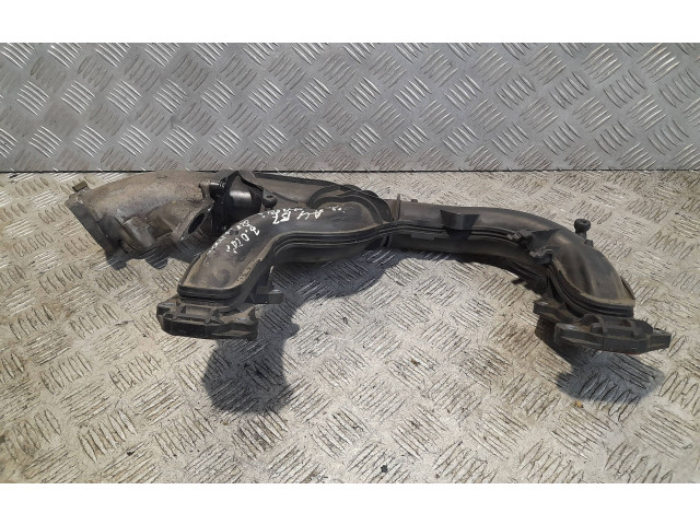 Vstřikovací lišta 059145762B   Audi A4 S4 B7 8E 8H     