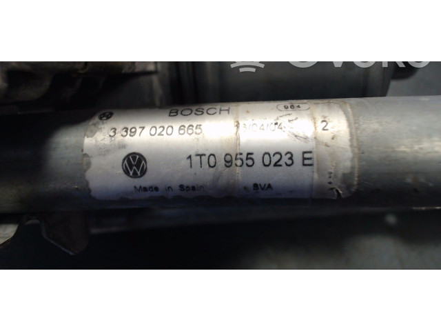Моторчик дворников 1T0955023E, 0390241785    Volkswagen Touran I