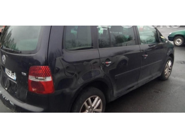 Зеркало электрическое Volkswagen Touran I 2003 - 2010 года