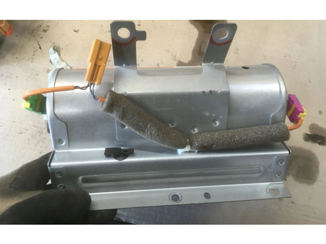 Подушка безопасности пассажира    Volvo V70