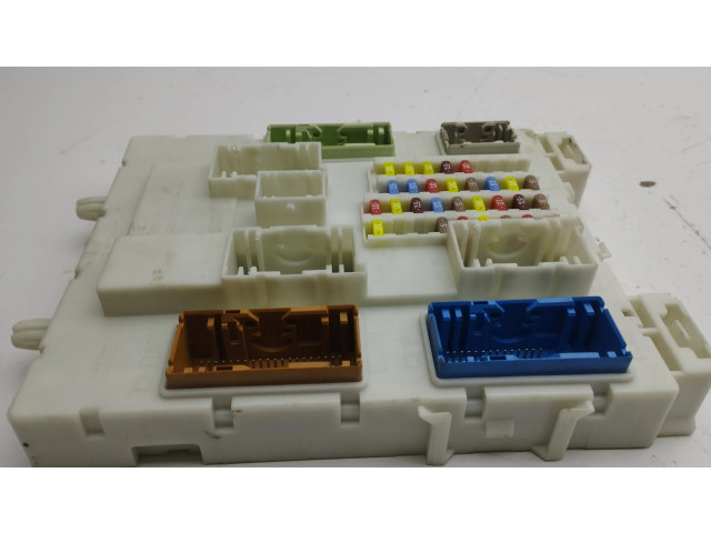 Pojistková skříňka 116RA000084 Ford C-MAX II 2013