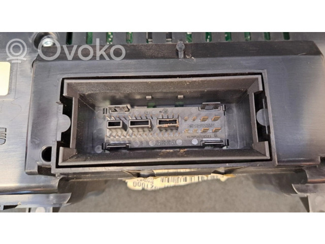 Přístrojová deska  Seat Leon (1P) 2005 1P0920827B  