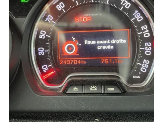 Дисплей       Citroen C5