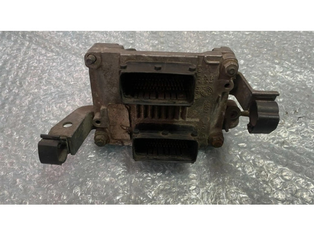 Řídící jednotka 46062   Alfa Romeo 156 2002