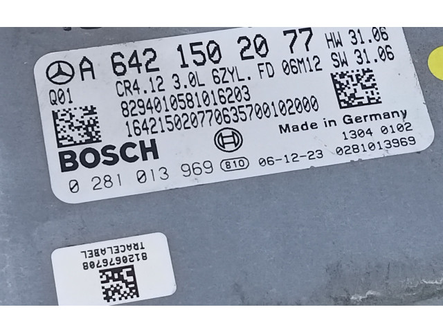 Блок управления двигателя A6421502077, 0281013969   Mercedes-Benz ML W164
