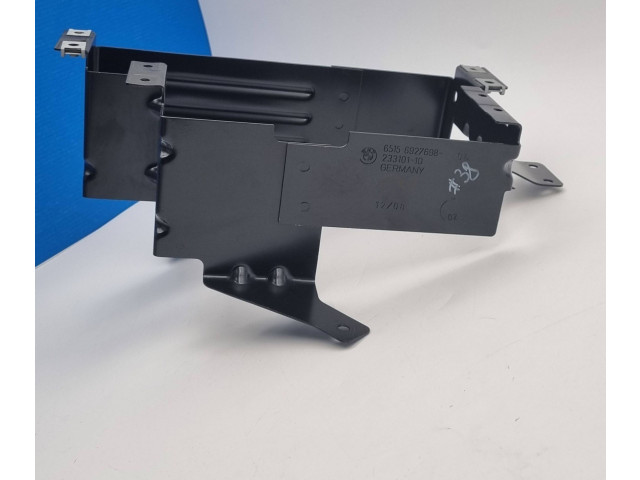 Pojistková skříňka Держатель / кронштейн усилителя звука 23310110, 6927698 BMW 1 E81 E87 2008