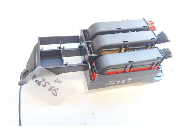   Pojistková skříňka 4l0971845a   Audi Q7 4L 2006