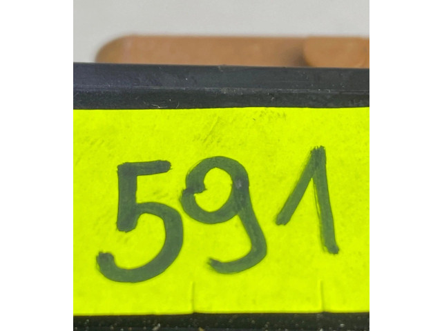 Блок предохранителей  9661086980, L10   Peugeot 207    