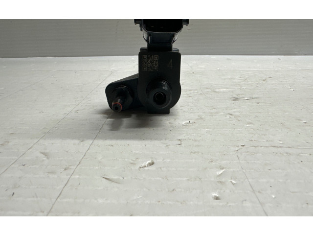 Форсунка 32140080    Volvo XC90   