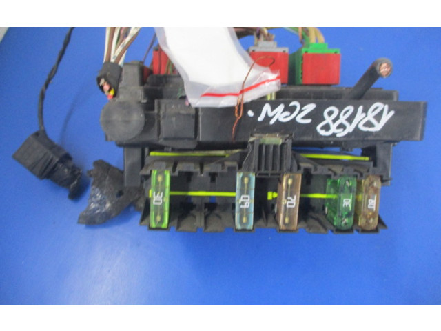   Pojistková skříňka    Alpine C2 2003