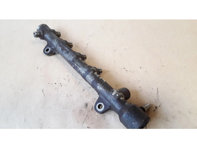 Топливная рампа GK2Q9D280AA, A2C84548600 Ford Transit 2.0