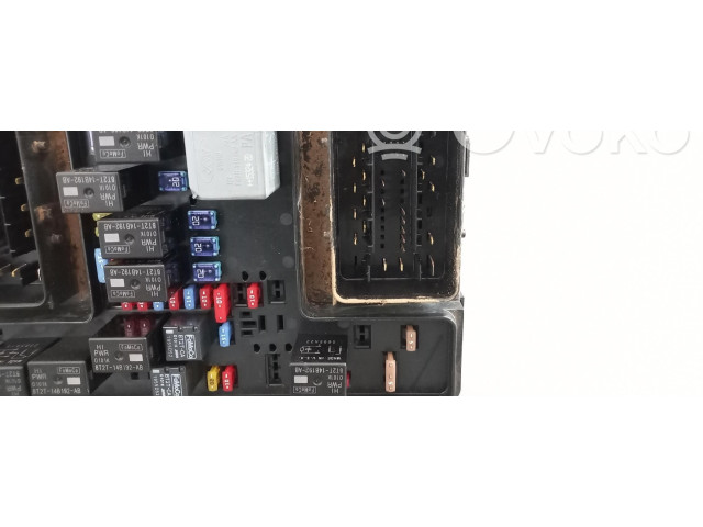 Блок предохранителей F2GT14A067EC   Ford S-MAX    