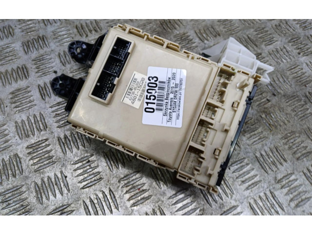 Pojistková skříňka Toyota Avensis T270 2015