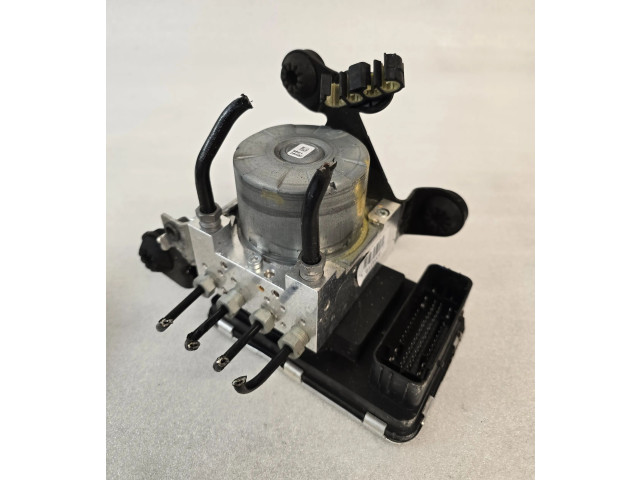 Блок управления АБС 32214804   Volvo V60