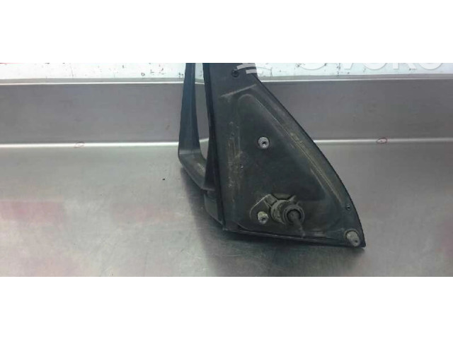 Зеркало электрическое Opel Combo C 2001 - 2011 года