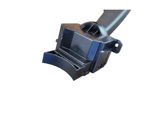 Топливная рампа 8691992   Volvo S40   для двигателя D 4204 T