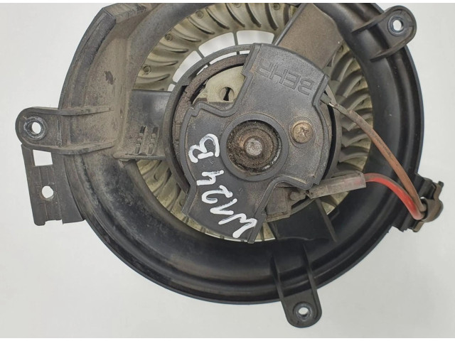 Вентилятор печки       Mercedes-Benz E W124