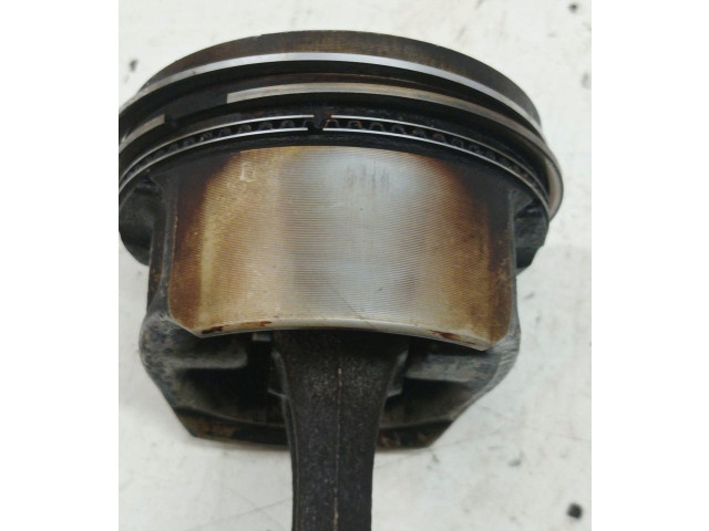 Поршень с шатуном 69L20, 16V Renault Clio II