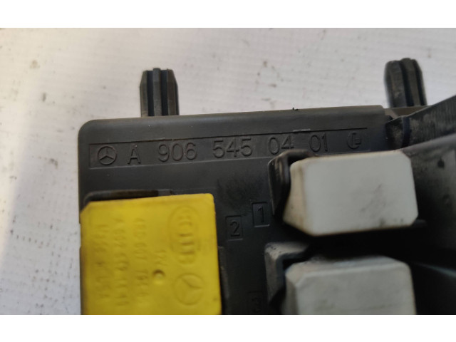 Блок предохранителей A9065450401 Volkswagen Crafter