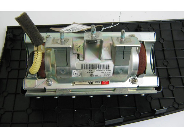 Подушка безопасности пассажира Honda City