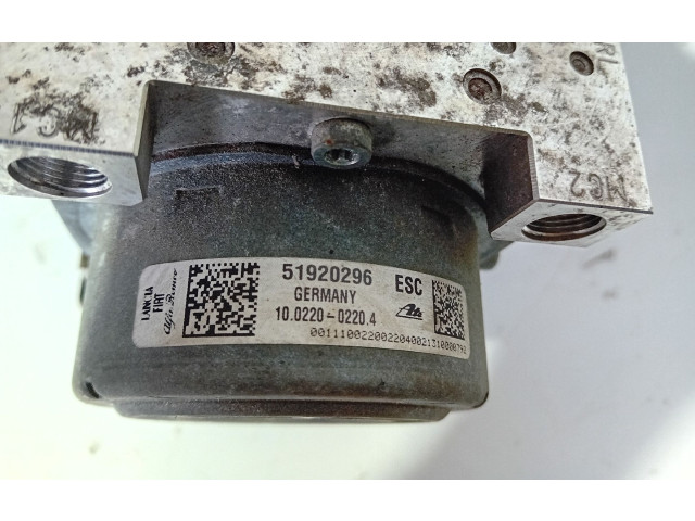 Блок управления АБС 51920296, 10.0220-0220.4 Alfa Romeo Giulietta