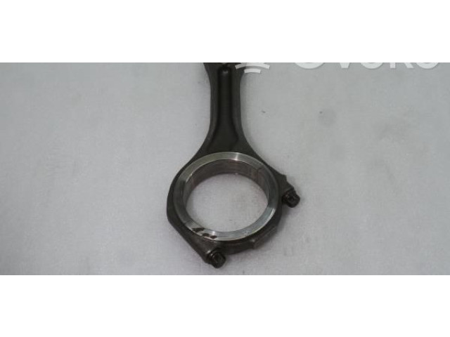 Píst 059AA   Audi Q7 4L     