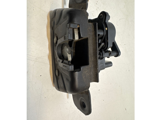 Замок багажника P68312079AL   Ram 1500      