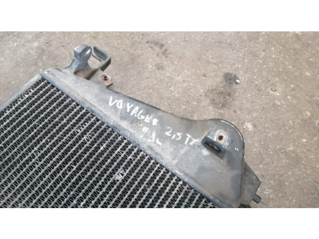 Интеркулер Chrysler Voyager 2.5