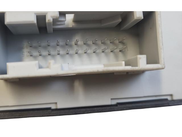 Зеркало электрическое        Audi A6 S6 C6 4F  2004 - 2011 года   