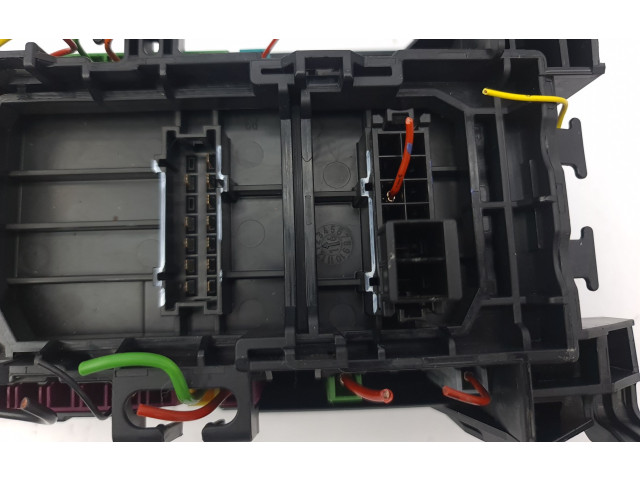 Блок предохранителей A2465400340 Infiniti Q30