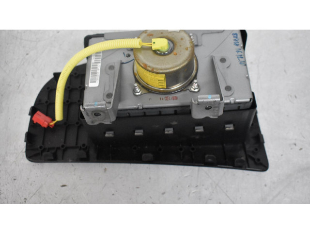 Подушка безопасности пассажира Mitsubishi L200