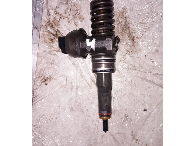 Vstřikovač 07z130073F   Volkswagen Transporter - Caravelle T5     