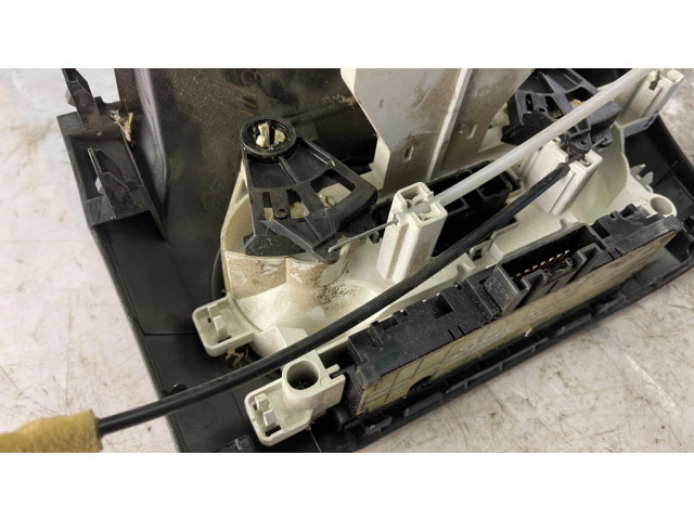 Блок управления климат-контролем Daihatsu Sirion