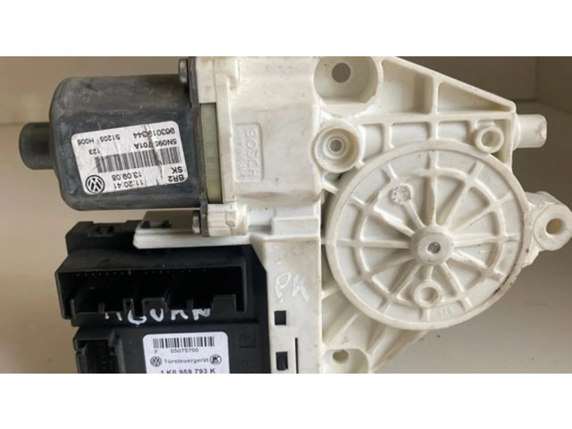 Передний двигатель механизма для подъема окон